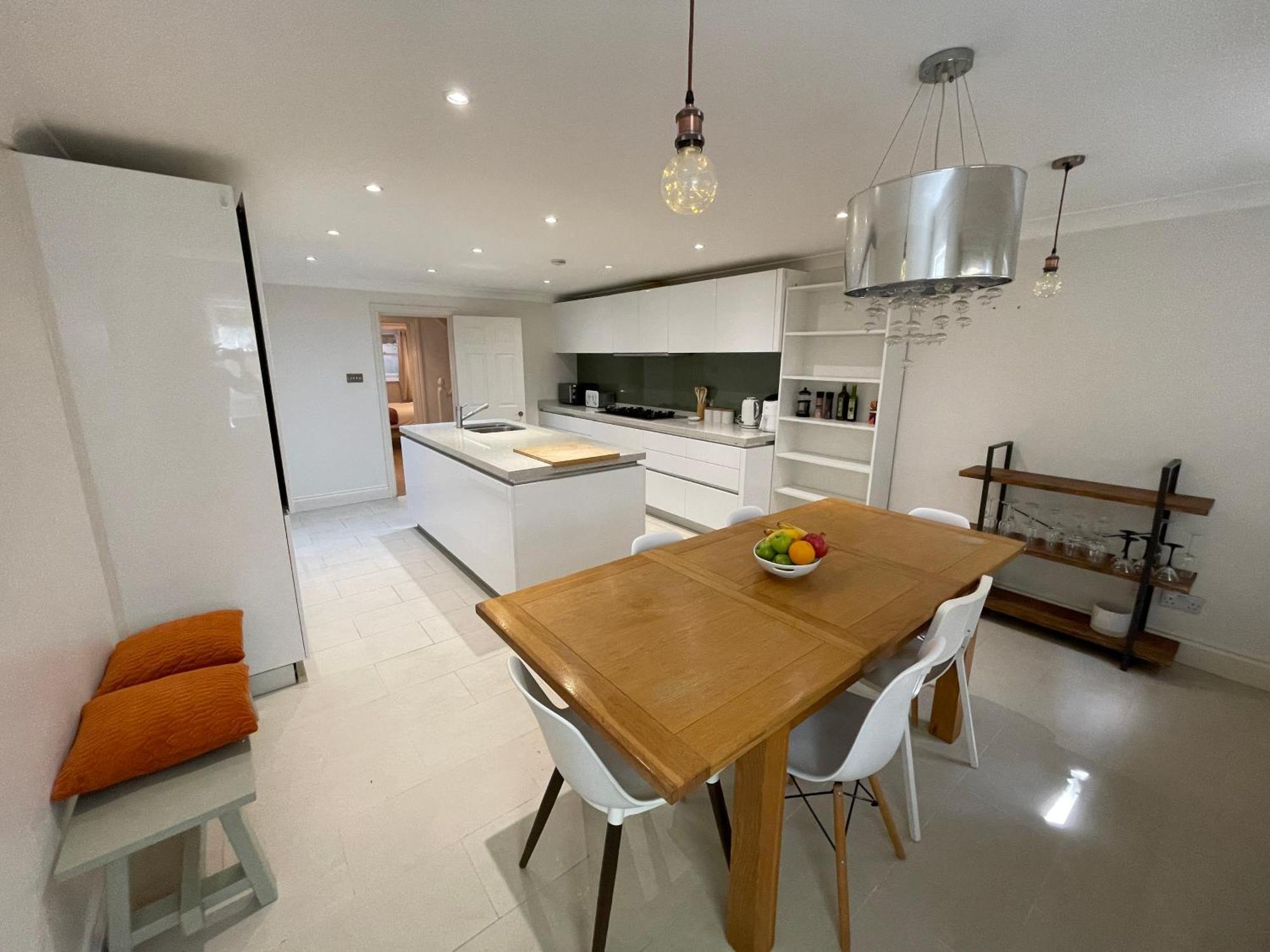 5 Bed House - Fancy - Sleep Up To 12 - Central Londyn Zewnętrze zdjęcie