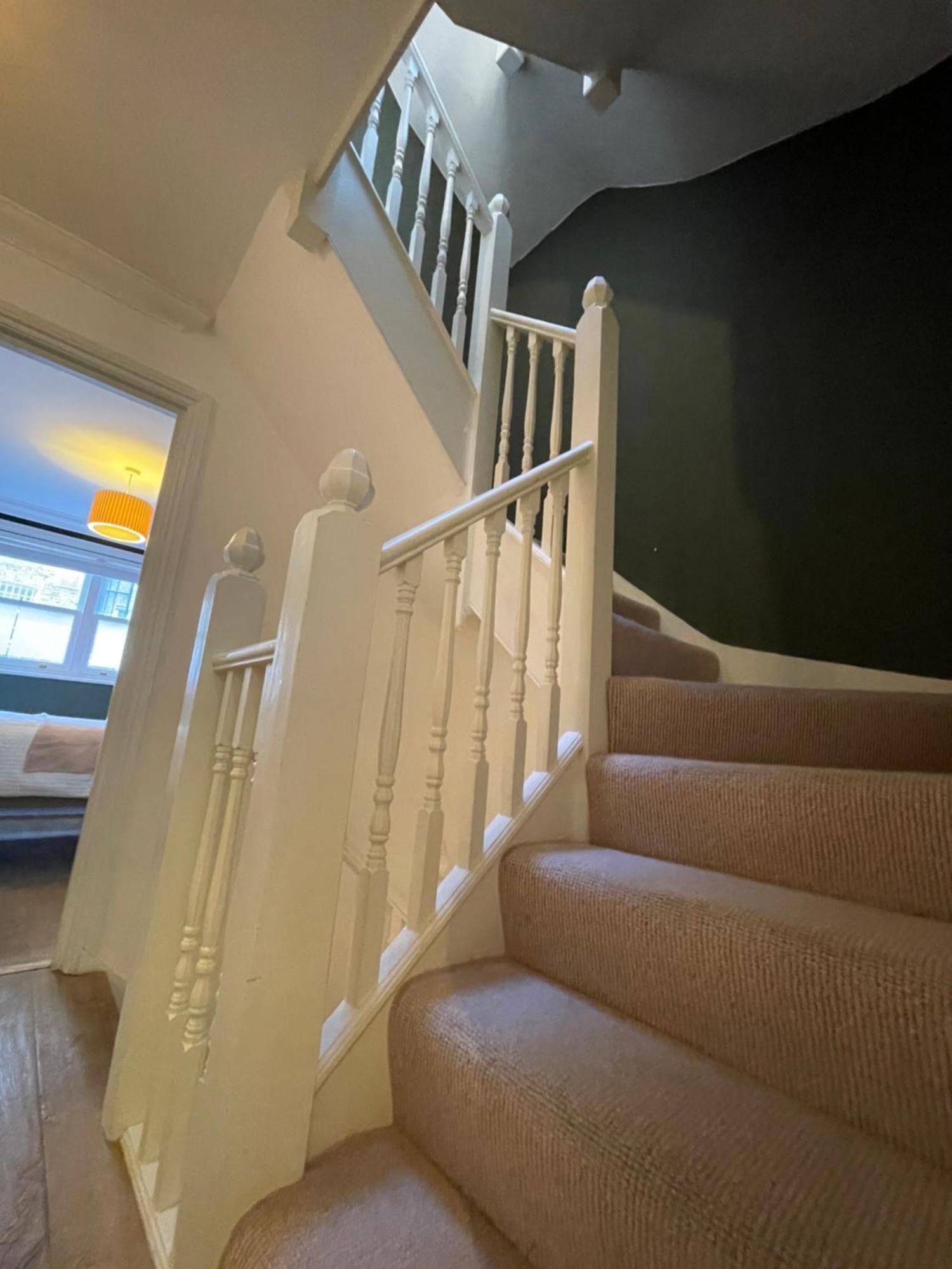 5 Bed House - Fancy - Sleep Up To 12 - Central Londyn Zewnętrze zdjęcie